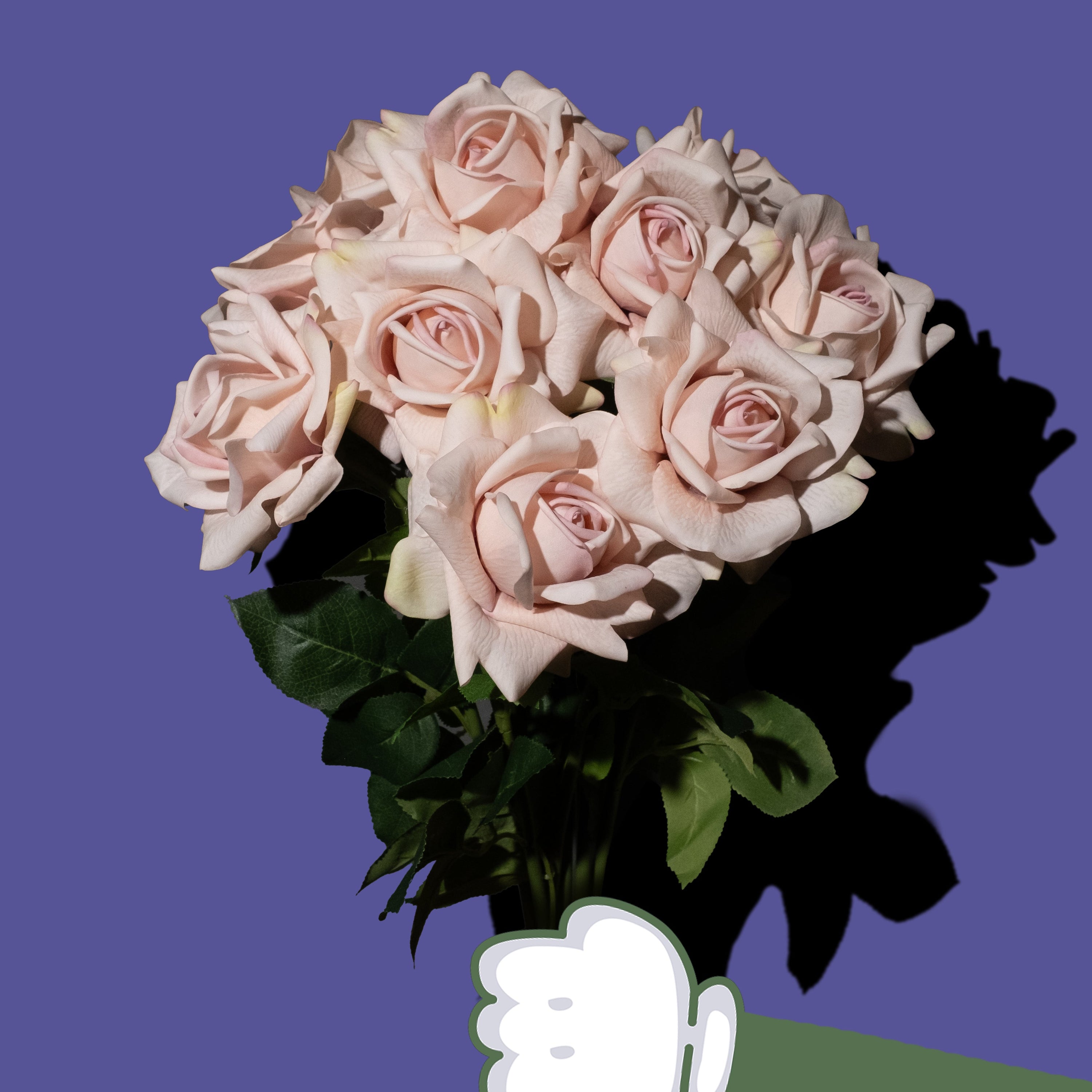Cremerosa Rosenstrauss aus Seidenblumen als Geschenk